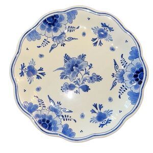 645 by Royal Delft Wall plate made by Porceleyne Fles scalloped blue and white d